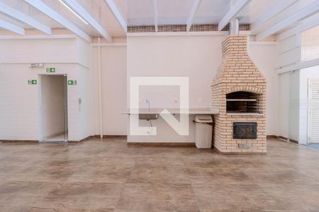 Apartamento à venda com 110m², 3 quartos e 2 vagas Apartamento à venda com 110m², 3 quartos e 2 vagasÁrea comum - Churrasqueira