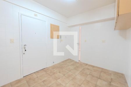 Apartamento à venda com 110m², 3 quartos e 2 vagas Apartamento à venda com 110m², 3 quartos e 2 vagasCozinha