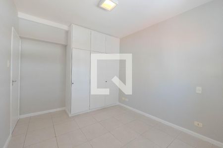 Apartamento à venda com 110m², 3 quartos e 2 vagas Apartamento à venda com 110m², 3 quartos e 2 vagasSuíte 1