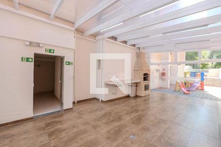 Apartamento à venda com 110m², 3 quartos e 2 vagas Apartamento à venda com 110m², 3 quartos e 2 vagasÁrea comum - Churrasqueira