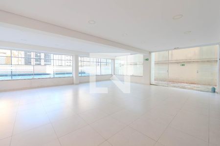 Apartamento à venda com 110m², 3 quartos e 2 vagas Apartamento à venda com 110m², 3 quartos e 2 vagasÁrea comum - Salão de festas