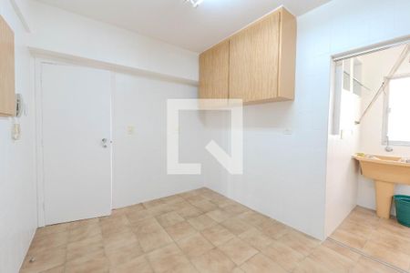 Apartamento à venda com 110m², 3 quartos e 2 vagas Apartamento à venda com 110m², 3 quartos e 2 vagasCozinha