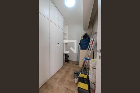 Apartamento à venda com 110m², 3 quartos e 2 vagas Apartamento à venda com 110m², 3 quartos e 2 vagasQuarto de Serviço