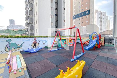 Apartamento à venda com 61m², 2 quartos e 1 vaga Apartamento à venda com 61m², 2 quartos e 1 vagaÁrea comum - Playground