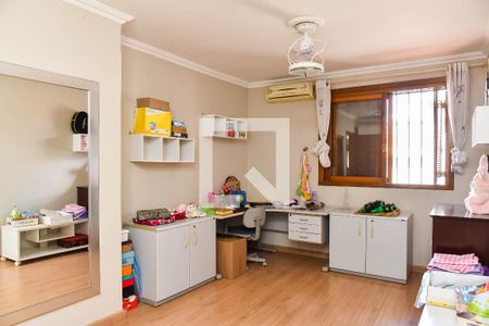 Casa à venda com 400m², 7 quartos e 5 vagas Casa à venda com 400m², 7 quartos e 5 vagasQuarto 4