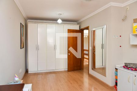 Casa à venda com 400m², 7 quartos e 5 vagas Casa à venda com 400m², 7 quartos e 5 vagasQuarto 4