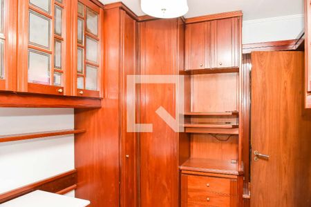 Casa à venda com 400m², 7 quartos e 5 vagas Casa à venda com 400m², 7 quartos e 5 vagasQuarto 1