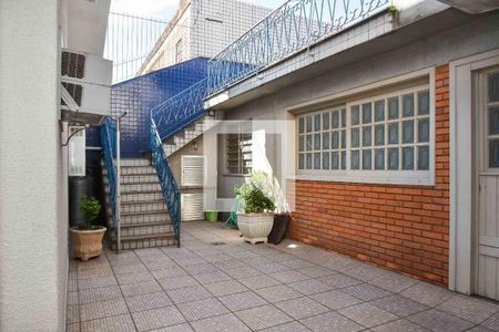 Casa à venda com 400m², 7 quartos e 5 vagas Casa à venda com 400m², 7 quartos e 5 vagasPátio