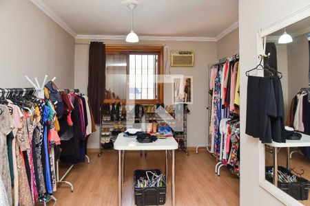 Casa à venda com 400m², 7 quartos e 5 vagas Casa à venda com 400m², 7 quartos e 5 vagasQuarto 5