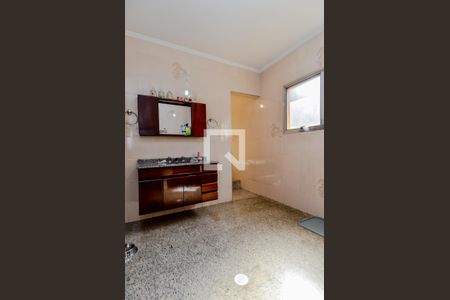 Casa à venda com 326m², 3 quartos e 4 vagasBanheiro da Suíte 1