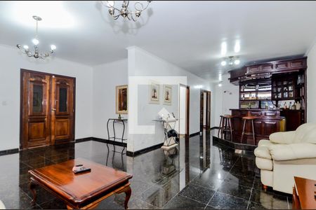 Sala de casa à venda com 3 quartos, 326m² em Vila Harmonia, Guarulhos