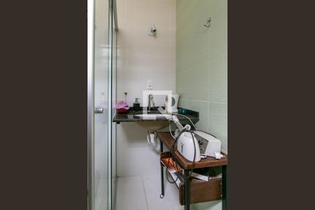 Casa à venda com 390m², 5 quartos e 5 vagas Casa à venda com 390m², 5 quartos e 5 vagasBanheiro