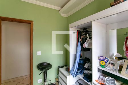 Casa à venda com 390m², 5 quartos e 5 vagas Casa à venda com 390m², 5 quartos e 5 vagasQuarto 4