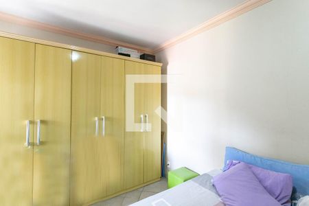 Casa à venda com 390m², 5 quartos e 5 vagas Casa à venda com 390m², 5 quartos e 5 vagasQuarto 2