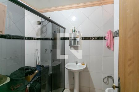 Casa à venda com 390m², 5 quartos e 5 vagas Casa à venda com 390m², 5 quartos e 5 vagasBanheiro 2