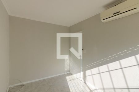 Quarto de apartamento para alugar com 1 quarto, 45m² em Jardim Itu Sabará, Porto Alegre