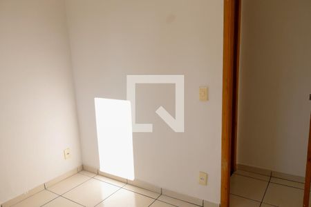 Quarto 2 de apartamento à venda com 2 quartos, 59m² em Vila Osasco, Osasco