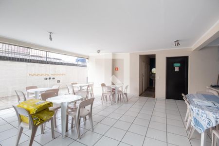 Apartamento para alugar com 59m², 2 quartos e 1 vaga Apartamento para alugar com 59m², 2 quartos e 1 vagaÁrea comum - Salão de festas