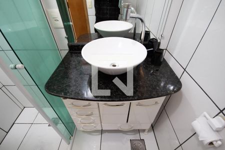 Apartamento para alugar com 59m², 2 quartos e 1 vaga Apartamento para alugar com 59m², 2 quartos e 1 vagaBanheiro