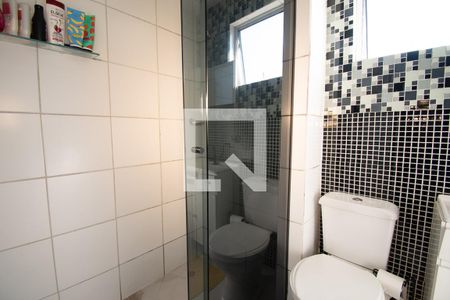 Apartamento à venda com 50m², 2 quartos e 1 vaga Apartamento à venda com 50m², 2 quartos e 1 vagaBanheiro