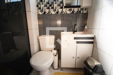 Apartamento à venda com 50m², 2 quartos e 1 vaga Apartamento à venda com 50m², 2 quartos e 1 vagaBanheiro