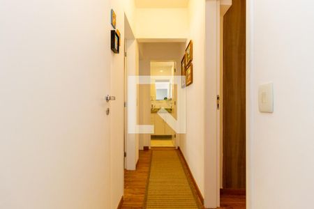 Apartamento à venda com 84m², 3 quartos e 2 vagasCorredor