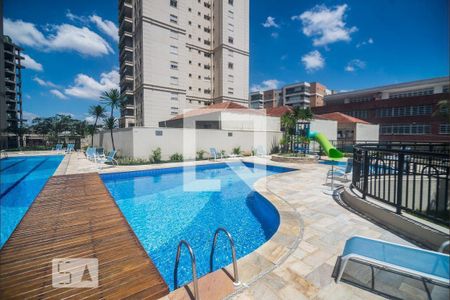 Apartamento à venda com 84m², 3 quartos e 2 vagasPiscina