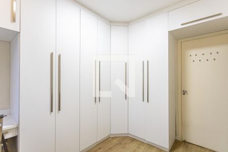 Apartamento à venda com 74m², 2 quartos e 1 vagaQuarto