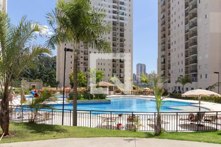 Apartamento à venda com 74m², 2 quartos e 1 vagaÁrea comum - Piscina