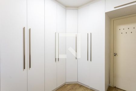 Apartamento à venda com 74m², 2 quartos e 1 vagaQuarto