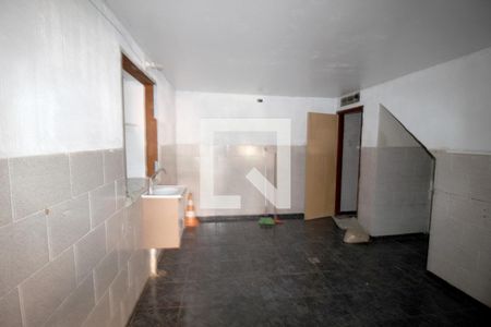 Casa para alugar com 300m², 3 quartos e sem vagaSalão