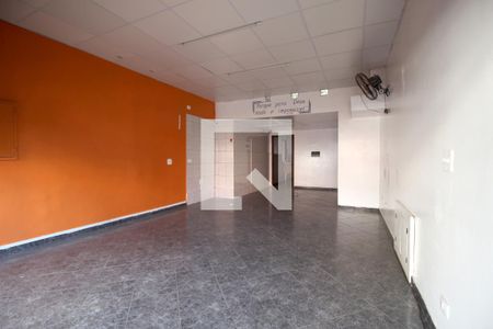 Casa para alugar com 300m², 3 quartos e sem vagaSalão