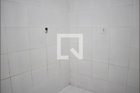 Quarto de apartamento para alugar com 1 quarto, 10m² em Guaratiba, Rio de Janeiro