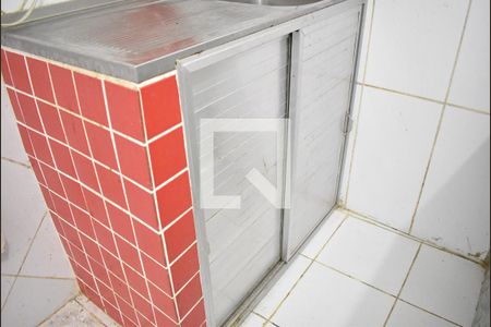 Apartamento para alugar com 10m², 1 quarto e sem vagaCozinha - Armário