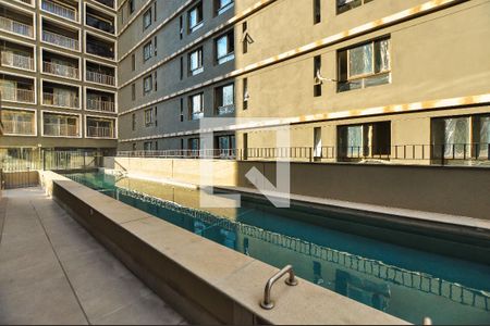 Studio para alugar com 27m², 1 quarto e 1 vaga Studio para alugar com 27m², 1 quarto e 1 vagaÁrea comum - Piscina