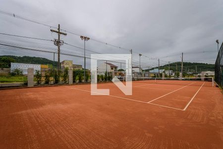 Casa de condomínio à venda com 105m², 3 quartos e 2 vagasQuadra Esportiva