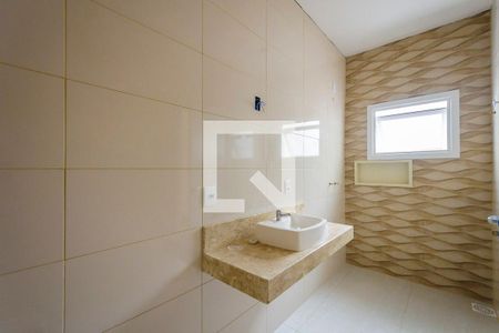 Casa de condomínio à venda com 105m², 3 quartos e 2 vagasBanheiro da Suíte