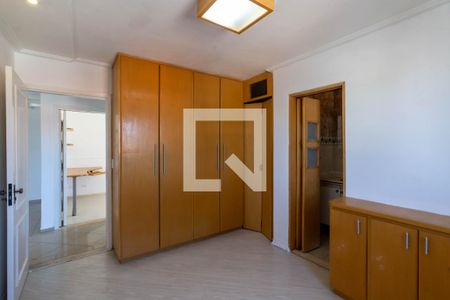 Suíte de apartamento à venda com 2 quartos, 74m² em Vila Rosália, Guarulhos