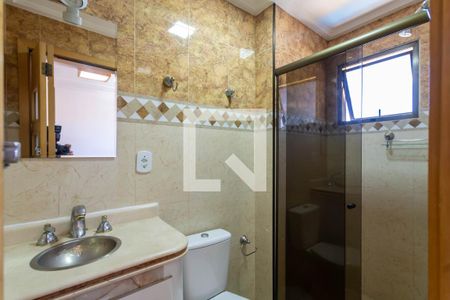 Apartamento à venda com 74m², 2 quartos e 2 vagasBanheiro da Suíte