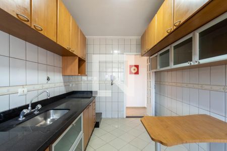 Apartamento à venda com 74m², 2 quartos e 2 vagasCozinha