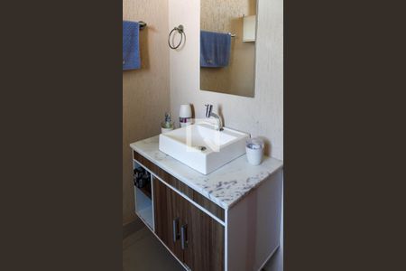 Apartamento à venda com 67m², 2 quartos e sem vagaBanheiro