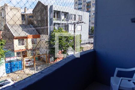 Apartamento à venda com 67m², 2 quartos e sem vagaSacada 