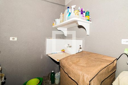 Casa à venda com 115m², 2 quartos e 1 vagaÁrea de Serviço e Churrasqueira