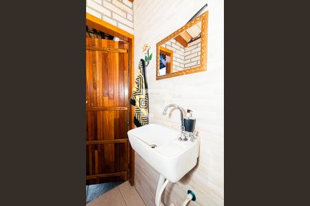 Casa à venda com 115m², 2 quartos e 1 vagaBanheiro da Área de Serviço e Churrasqueira