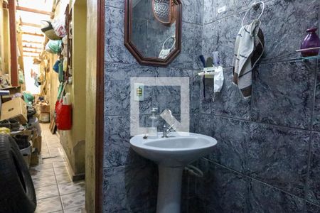 Casa à venda com 360m², 6 quartos e 2 vagas Casa à venda com 360m², 6 quartos e 2 vagasBanheiro