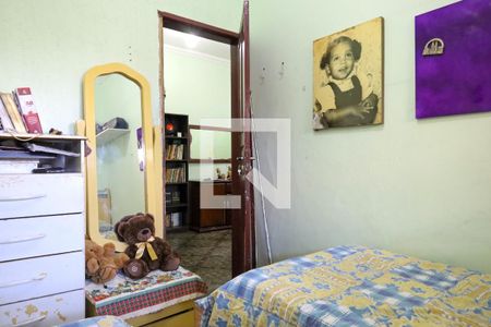 Casa à venda com 360m², 6 quartos e 2 vagas Casa à venda com 360m², 6 quartos e 2 vagasQuarto