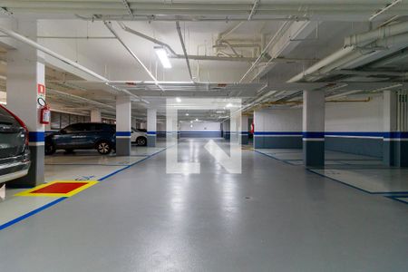 Apartamento à venda com 173m², 3 quartos e 3 vagas Apartamento à venda com 173m², 3 quartos e 3 vagasGaragem