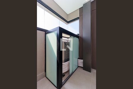 Apartamento à venda com 173m², 3 quartos e 3 vagas Apartamento à venda com 173m², 3 quartos e 3 vagasÁrea de Serviço