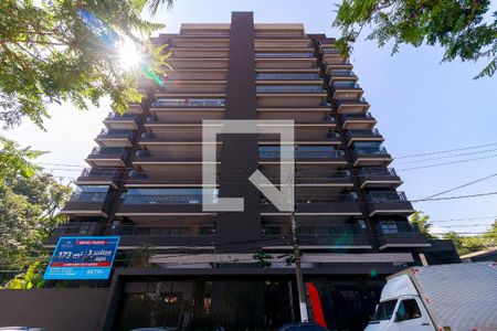 Apartamento à venda com 173m², 3 quartos e 3 vagas Apartamento à venda com 173m², 3 quartos e 3 vagasFachada