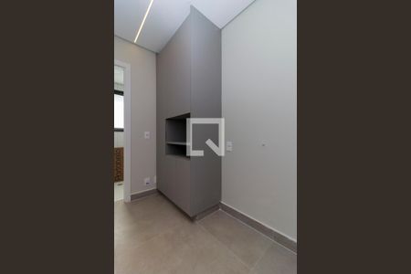 Apartamento à venda com 173m², 3 quartos e 3 vagas Apartamento à venda com 173m², 3 quartos e 3 vagasCozinha